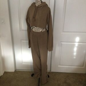 Forever 21 Fleece Sweat Suit NWT